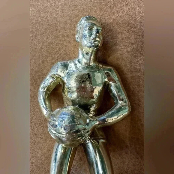 Vintage Basketball Gold Trophy Topper - Picture 4 of 7